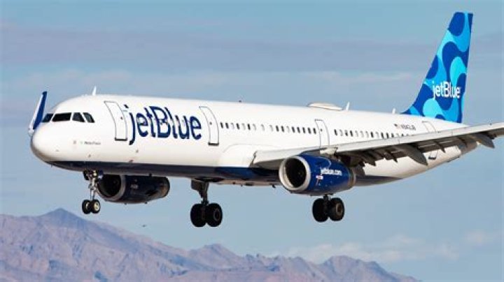 Travelers Are Abandoning JetBlue, New Data Shows—Here's Why