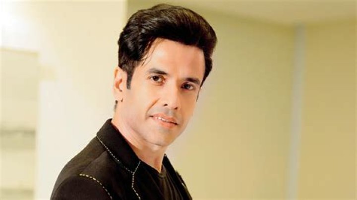 Tusshar Kapoor - Bio, Age, height, Wiki, Facts and Family