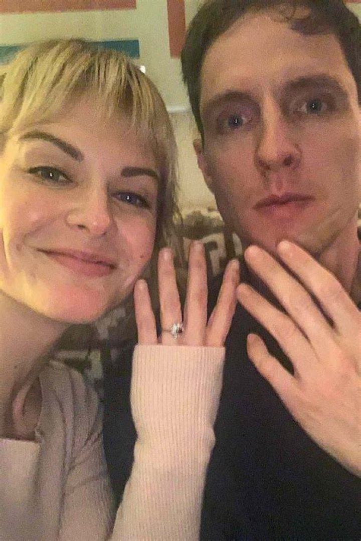 Who is Andy Haynes Dating Now