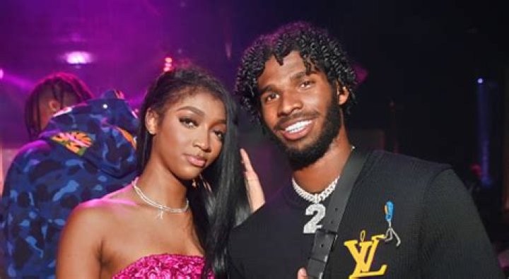 Who is Angel Olsen Dating Now?