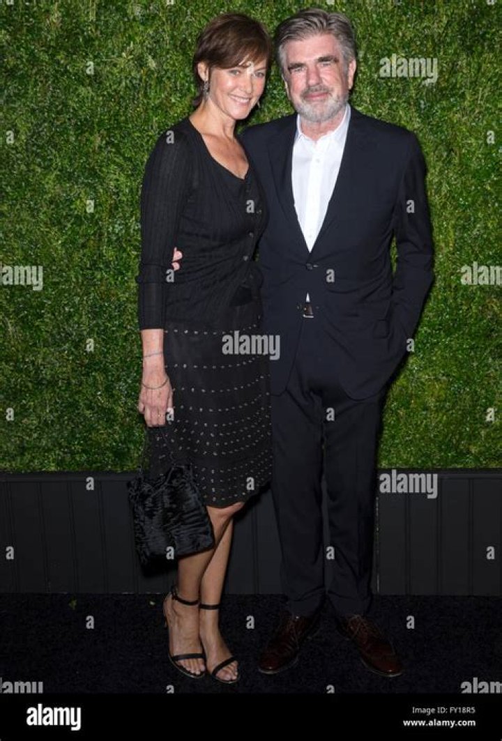 Who is Carey Lowell Dating Now