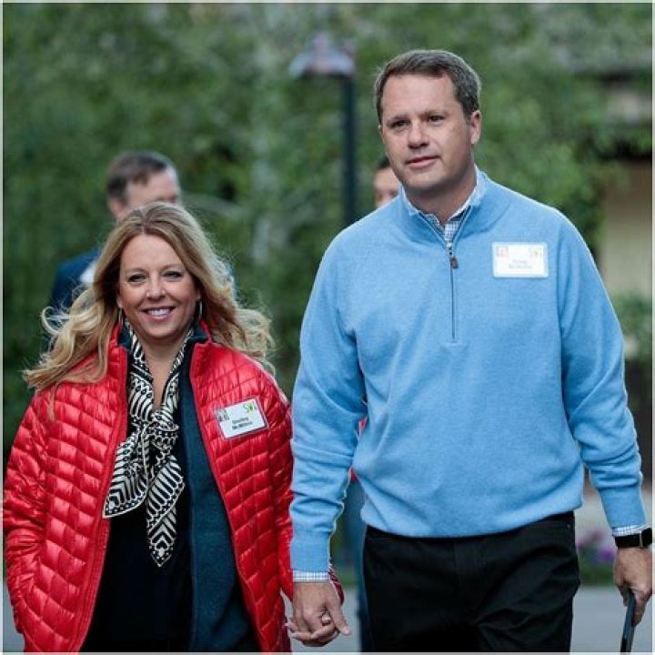Who is Doug McMillon Dating Now?