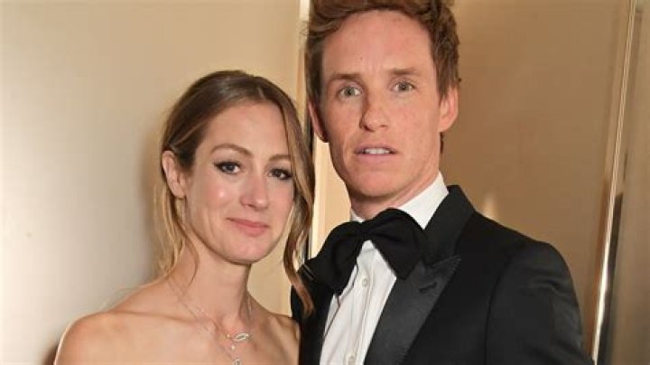 Who is Eddie Redmayne Dating Now?