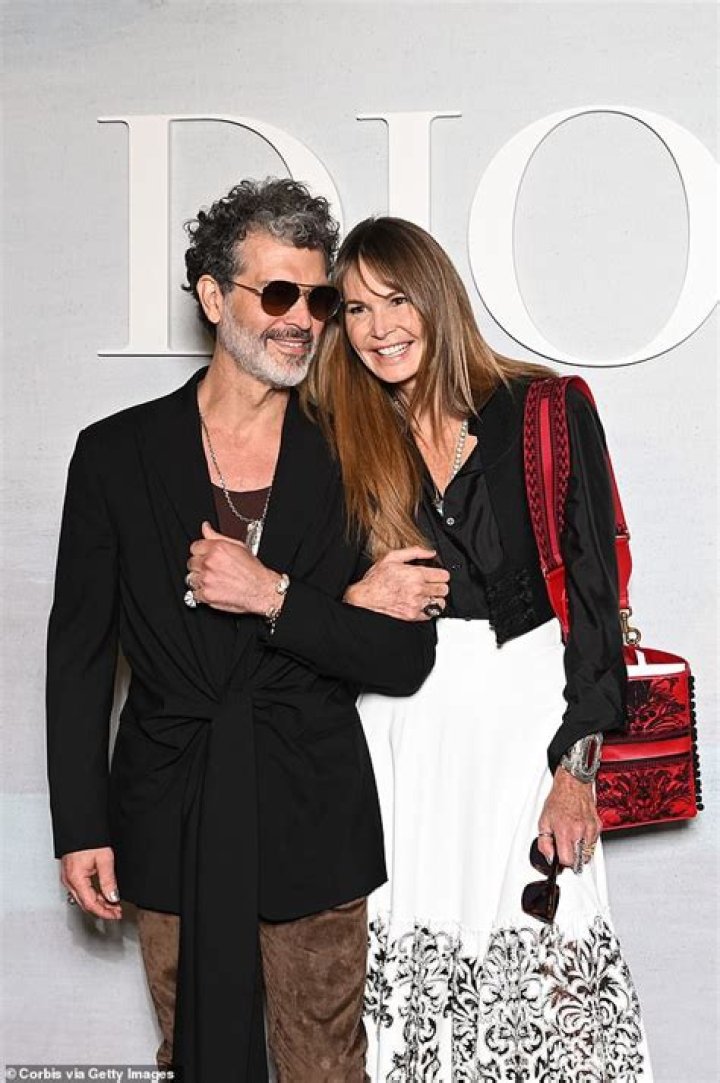 Who is Elle Macpherson Dating Now?