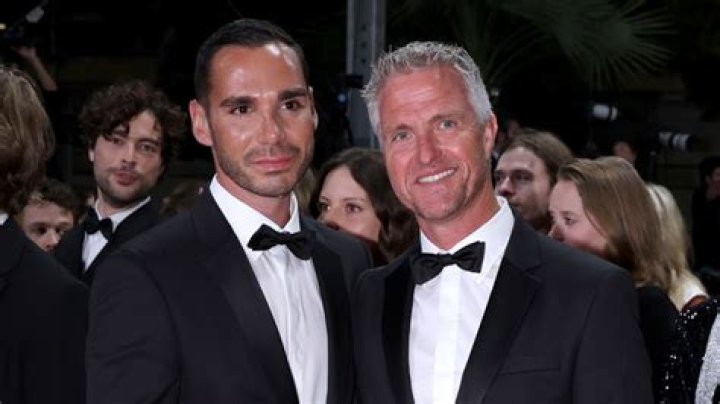 Who is Etienne Bowler Dating Now?