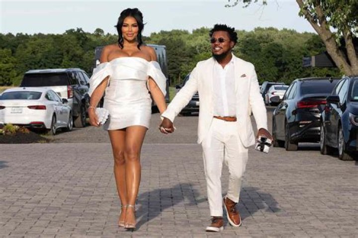 Who is Fred McGriff Dating Now