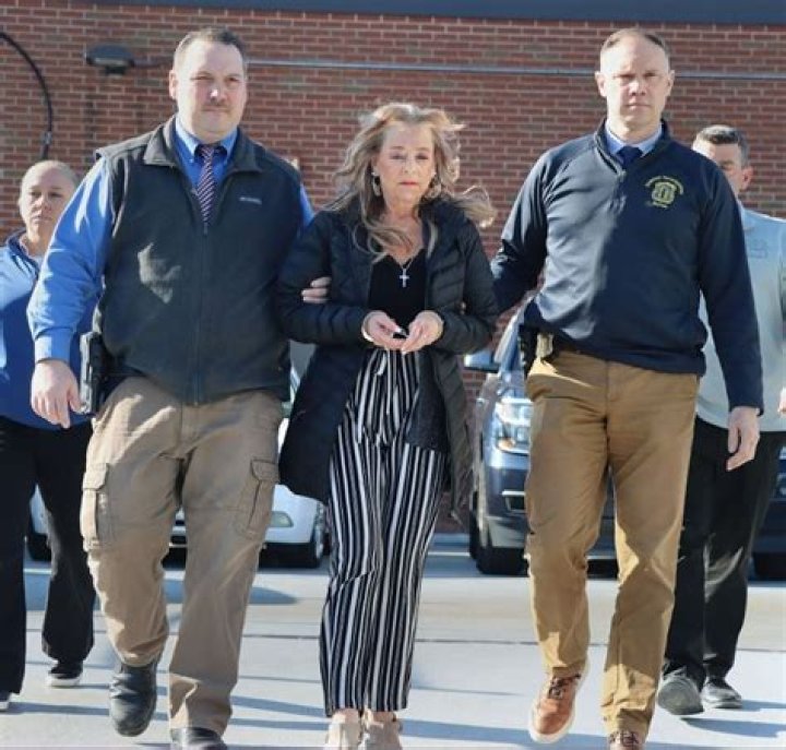 Who is Frederick Castleberry Dating Now?