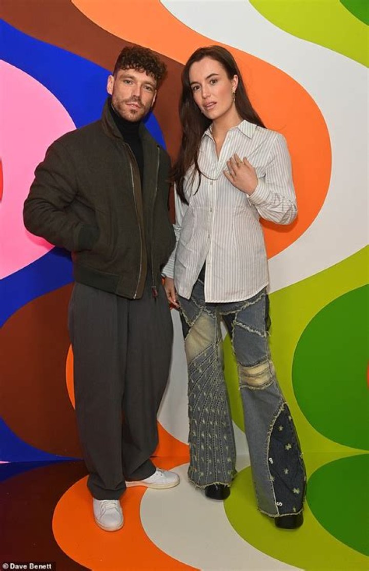 Who is Gianna Martello Dating Now