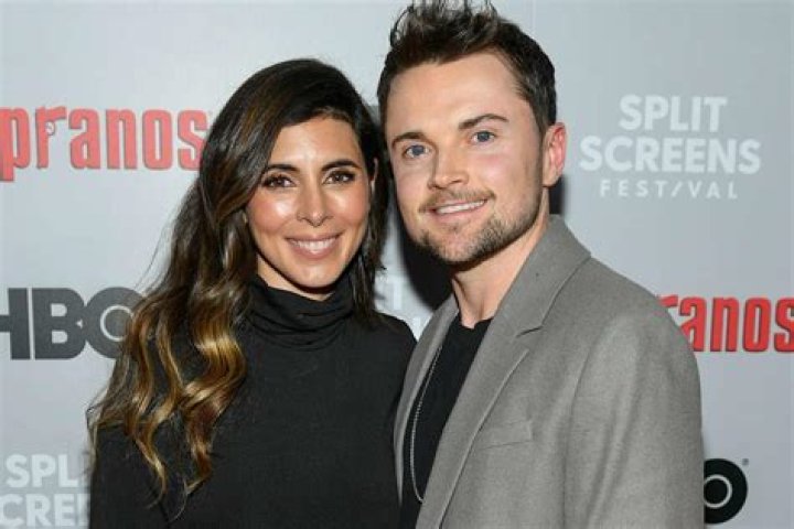 Who is Jamie-Lynn Sigler Dating Now