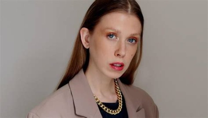 Who is Jenny Mustard Dating Now