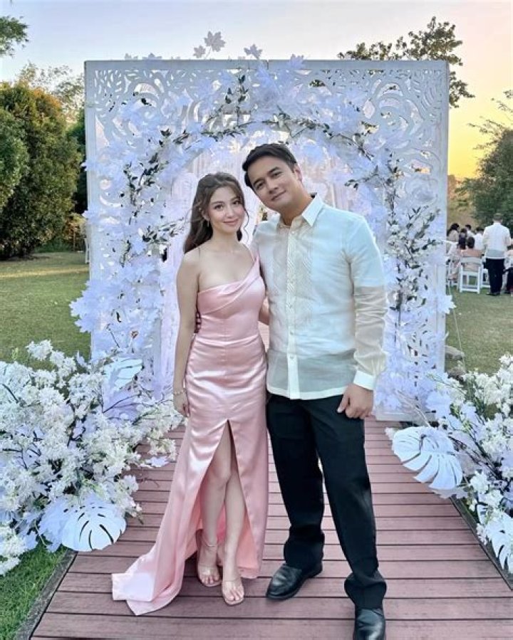 Who is JM de Guzman Dating Now