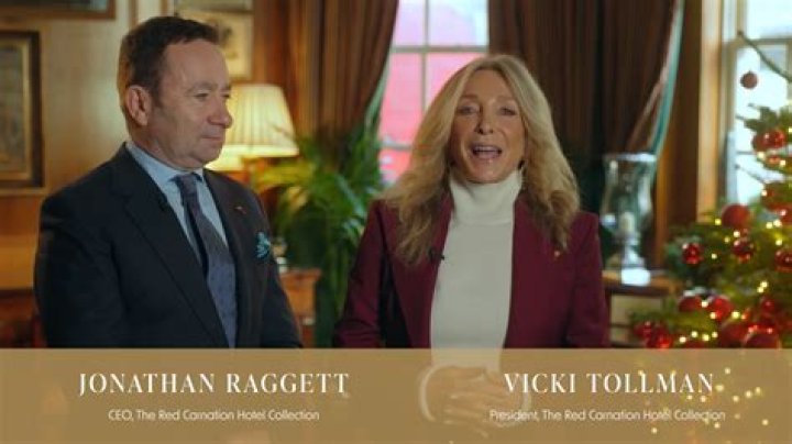 Who is Jonathan Raggett Dating Now?