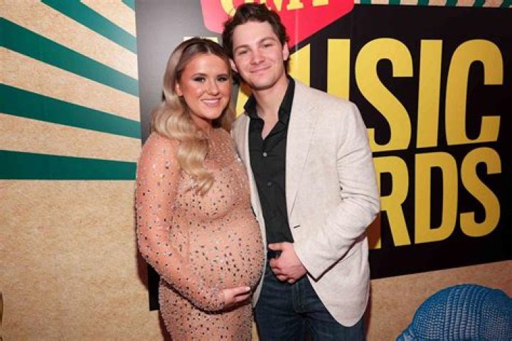 Who is Jordan Viscomi Dating Now