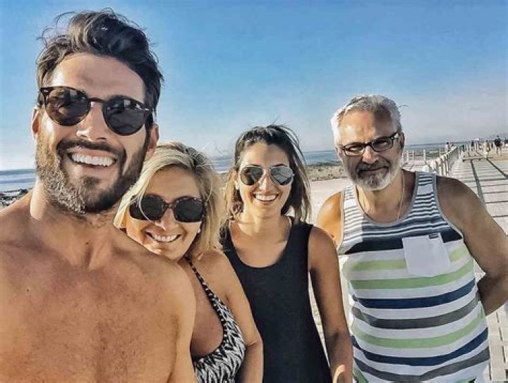 Who is Joseph Cannata Dating Now