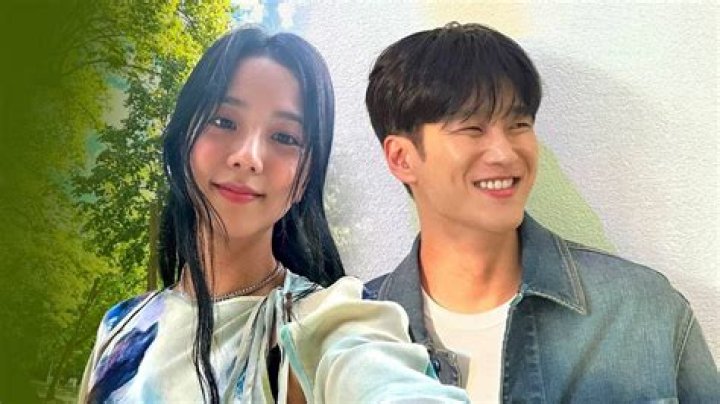 Who is Kim Jisoo Dating Now?