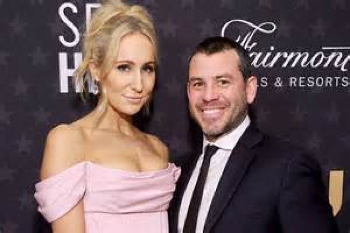 Who is Nikki Grimes Dating Now