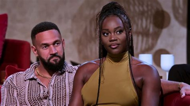 Who is Ollie Baxxter Dating Now