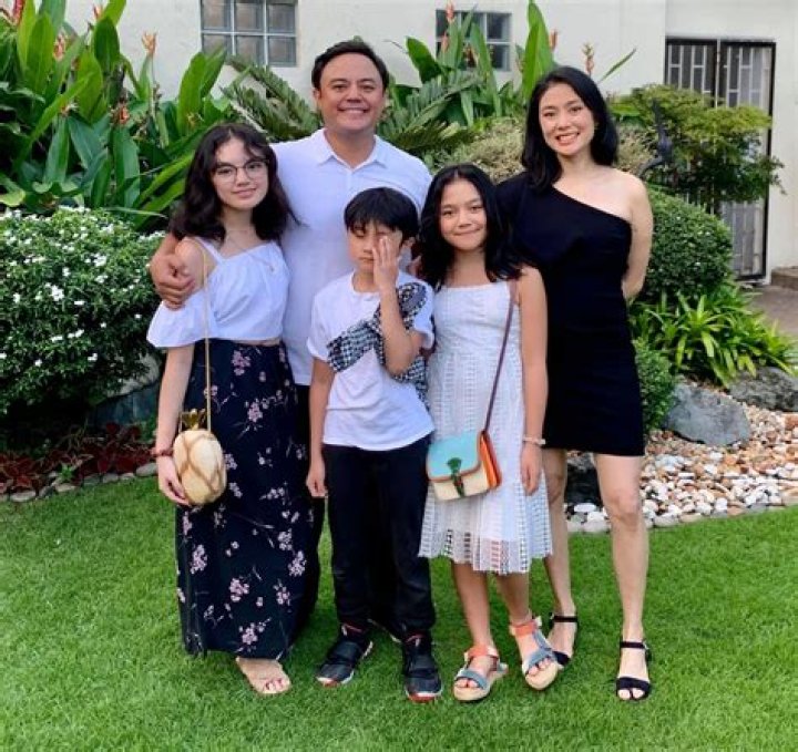 Who is Paolo Nutini Dating Now