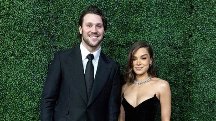 Who is Peter Steinfeld Dating Now?