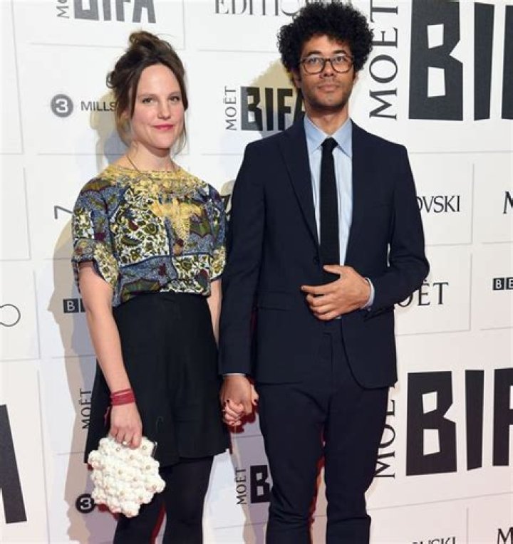 Who is Richard Ayoade Dating Now?