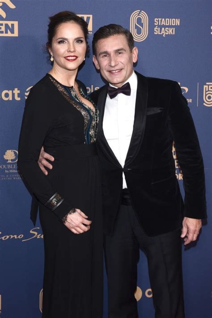 Who is Robert Korzeniowski Dating Now?