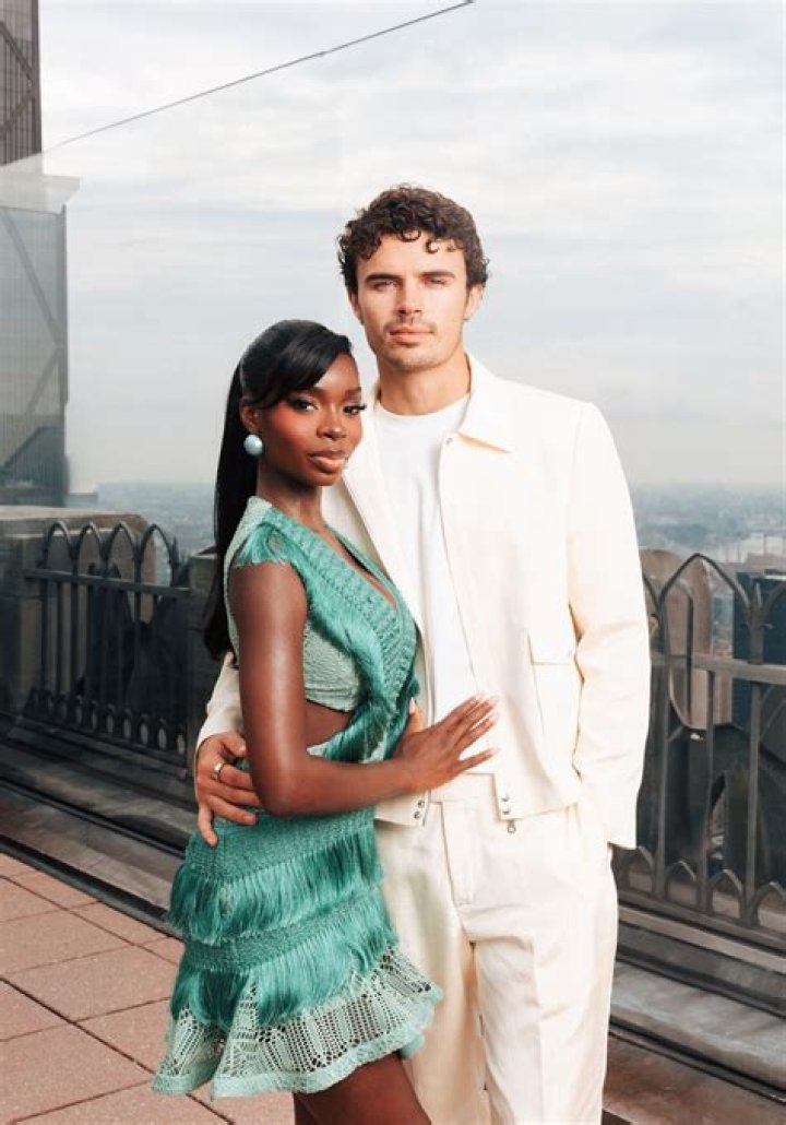 Who is Shae LaShae Dating Now?