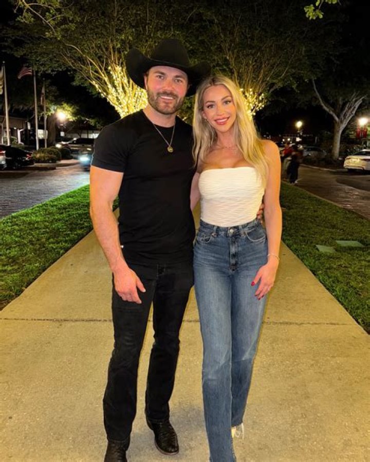 Who is Steven Matz Dating Now