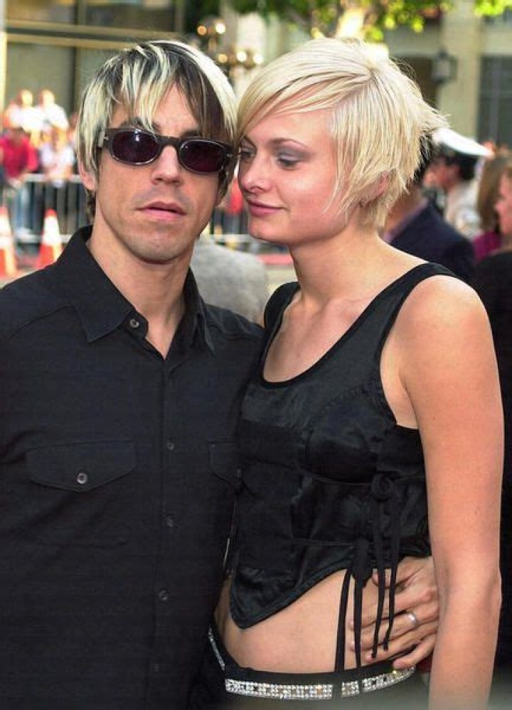 Who is Yohanna Logan Dating Now?