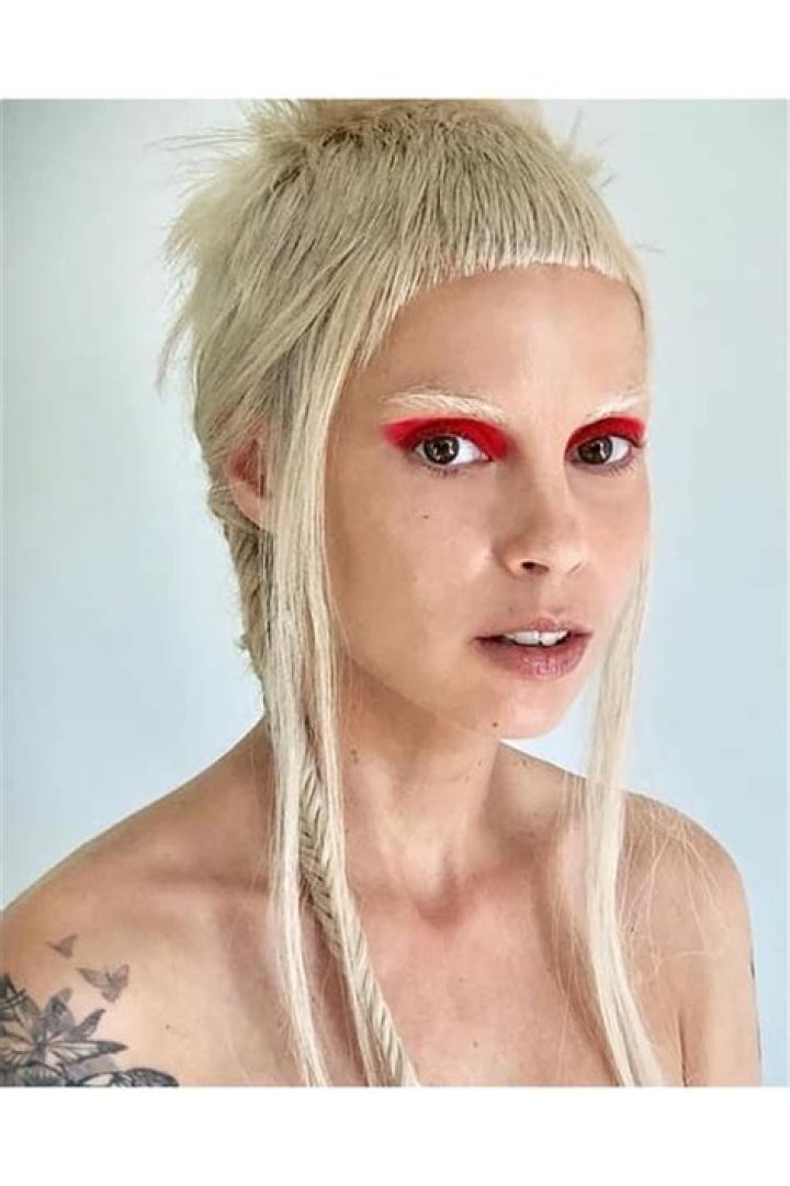 Who is Yolandi Visser Dating Now?