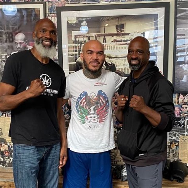 World Champion Boxer Chris Byrd Net worth 2023 Update, Wife, Salary, Early life, Boxing Record, Titles & Stats