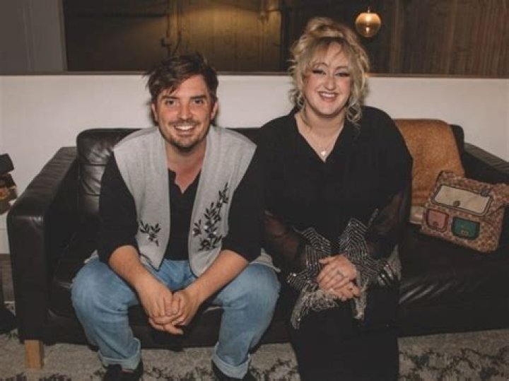 Zach Sang Height, Weight, Age, Family, Biography, Facts